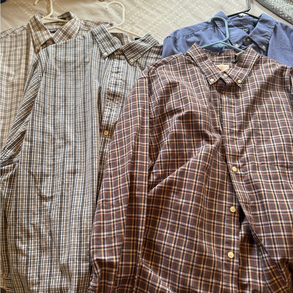 Lot of 4  Multi-Color Plaid easy Care Dress shirts- all  XL see photos for sizes